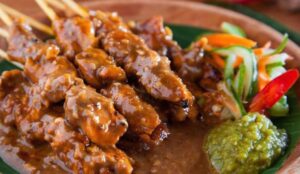 7 Jenis-Jenis Sate di Indonesia dan Ciri Khasnya