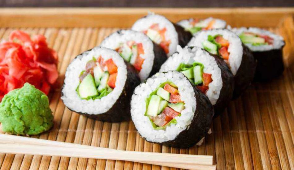 sushi terbuat dari apa ini bahan dasar yang perlu kamu tahu